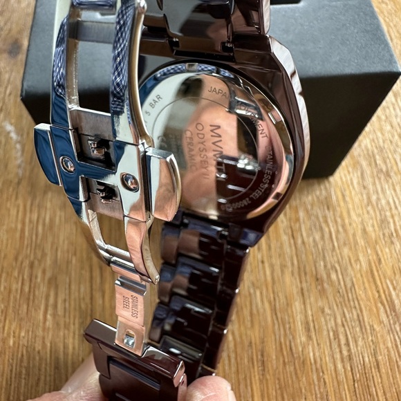 MVMT Ceramic Red Watch - Picture 3 of 3